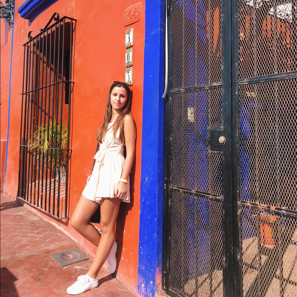 Meet your Posher, Anna